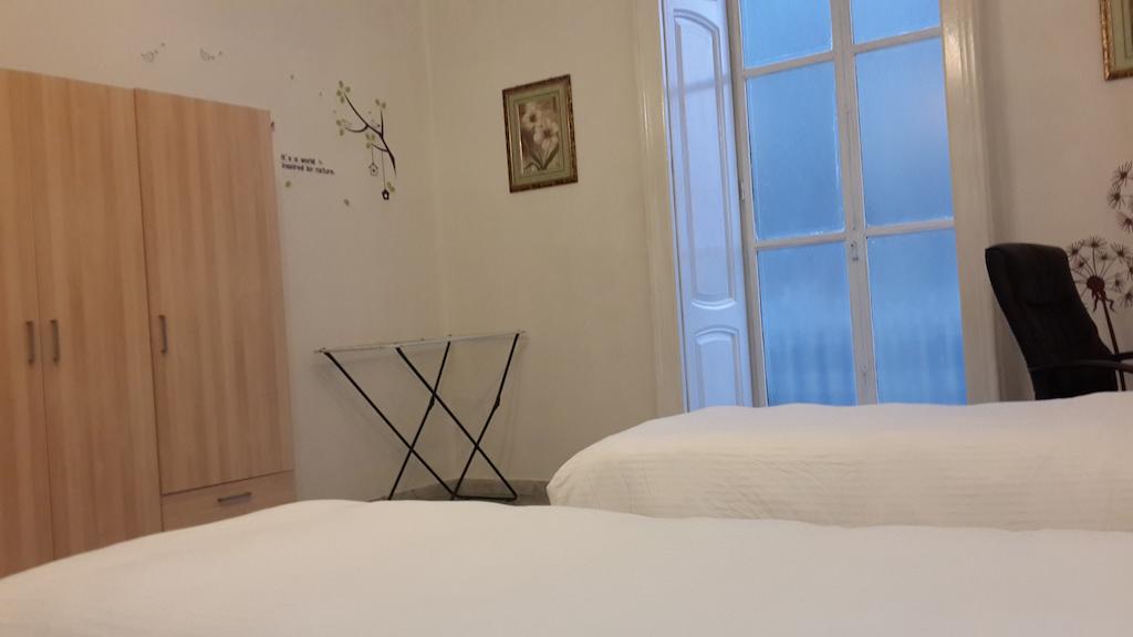 Youthhome B&B ナポリ エクステリア 写真