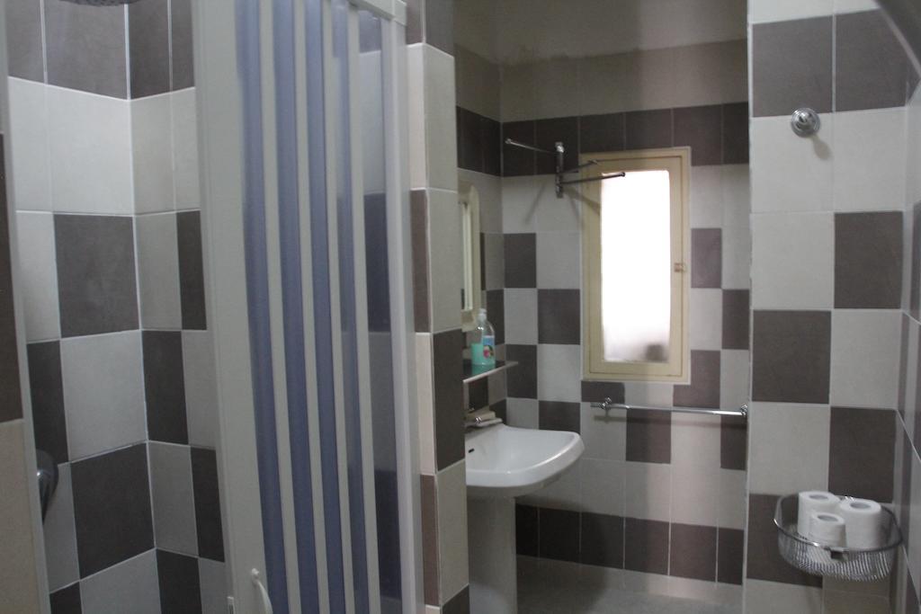 Youthhome B&B ナポリ 部屋 写真